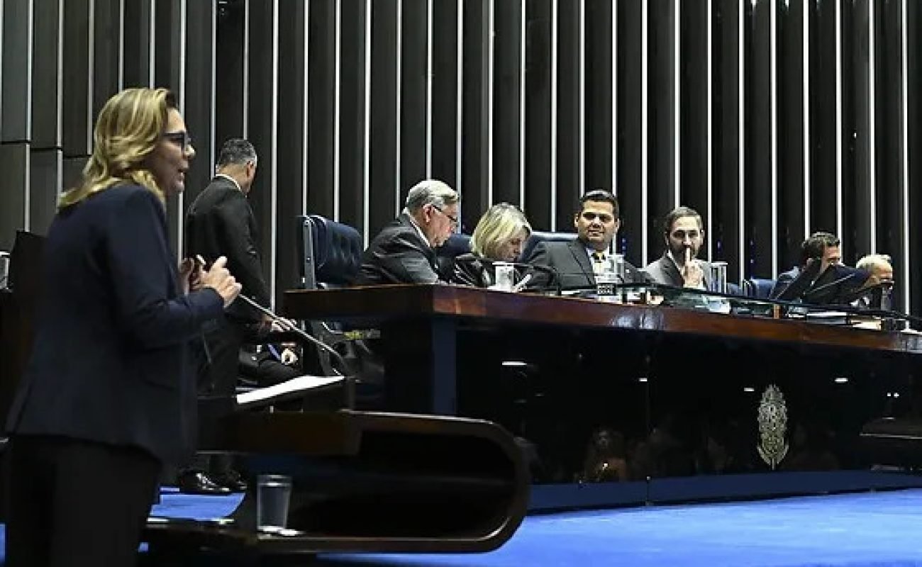 499011b8fee98c9fc4c3498b380450fe