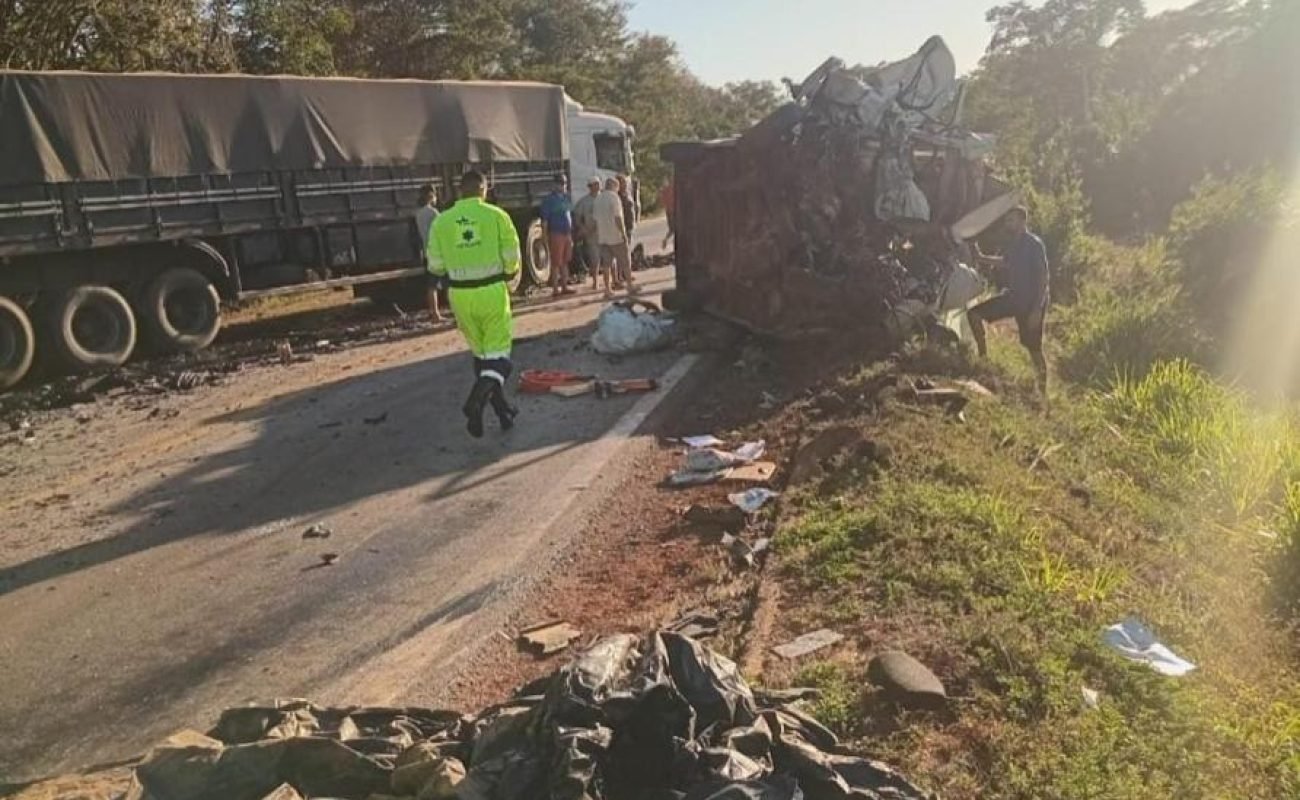 4f8b3683534741e5f99f1edba8d3de2a