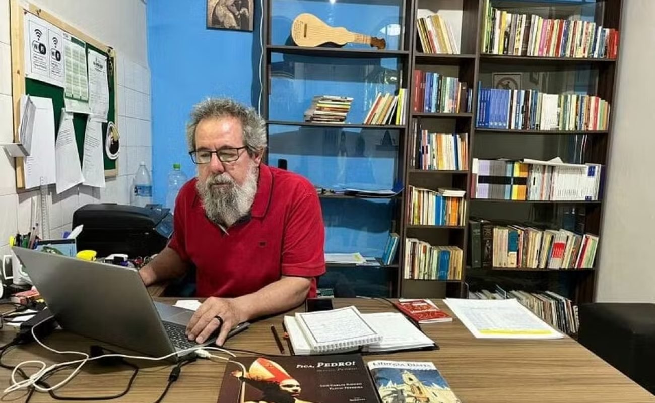 50e0da7b312e9d3a21c45e4974072f13-_1_