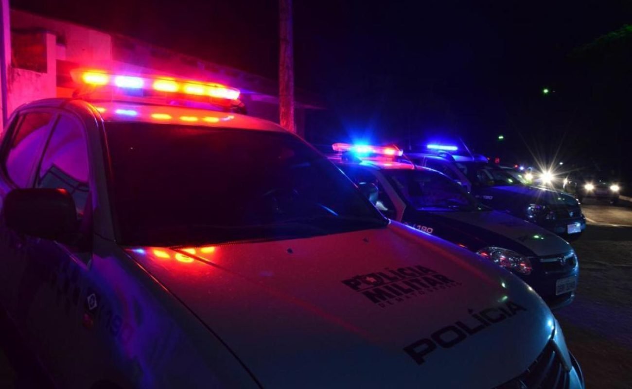 55d3a2785e6b14b504481faebc3d240d-1