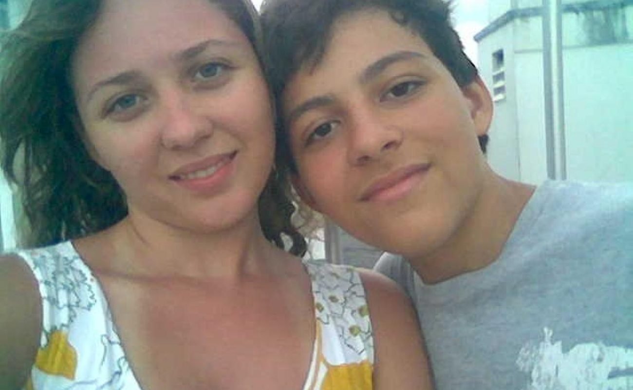 562db30c12407eb4d8ececdd7d4a33ce