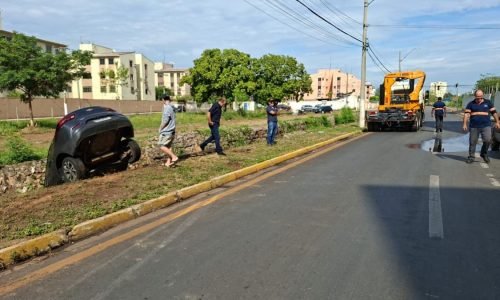 59d00b94f81d050ae07b65532f15e061