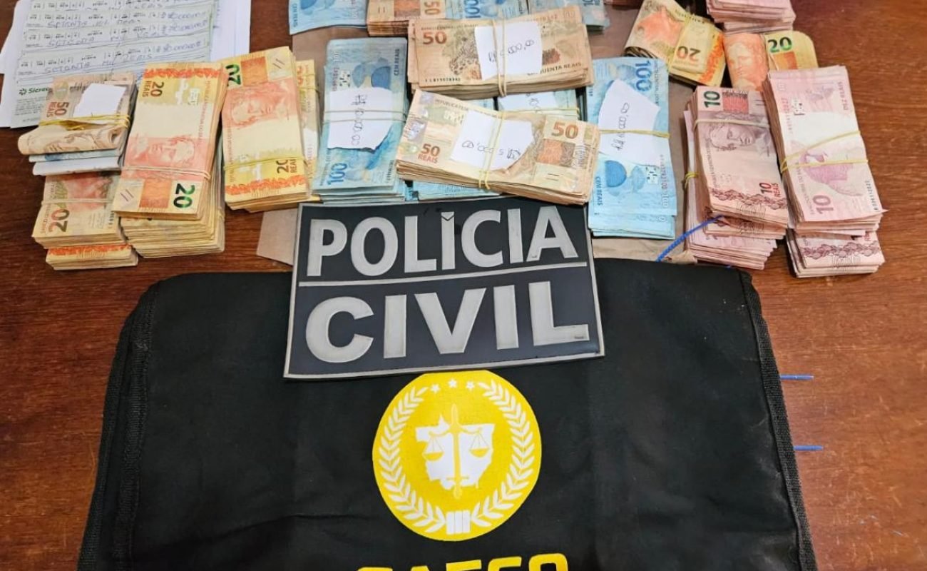 5fefa9e6bd1ec3b362e7d54ea043ca1a-1