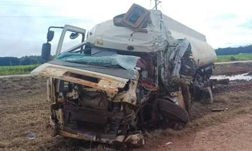 76e6a2c1e0a0b6d89bea1051ff5c1663