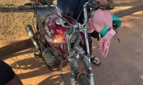 77ee005440a69d291803e63a4350d40f