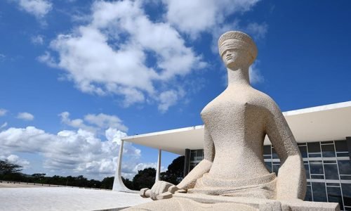 90905c65f915a77be757b6a14a5a9dc9