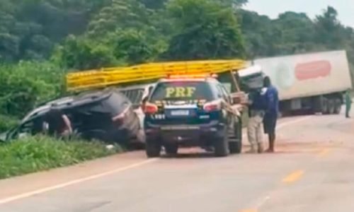 Acidente-carro-e-carreta-BR-163-Sinop-janeiro-2026-reproducao-696x411-1