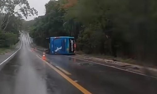 Acidente-onibus-da-Xavantes-Portal-JVC