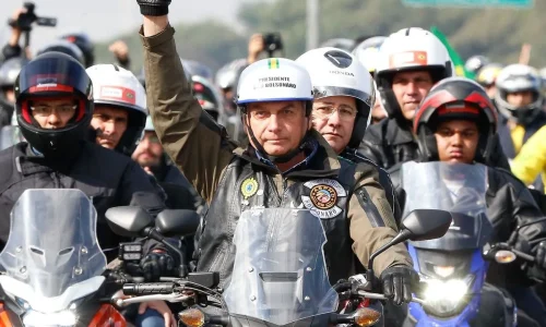Bolsonaro-em-motociata-JVC
