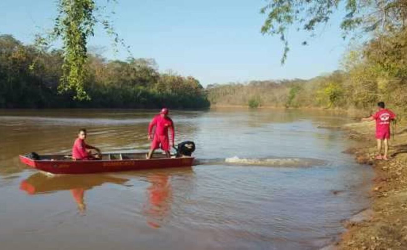 Bombeiros-fazem-buscas-no-Rio-Verde-JVC