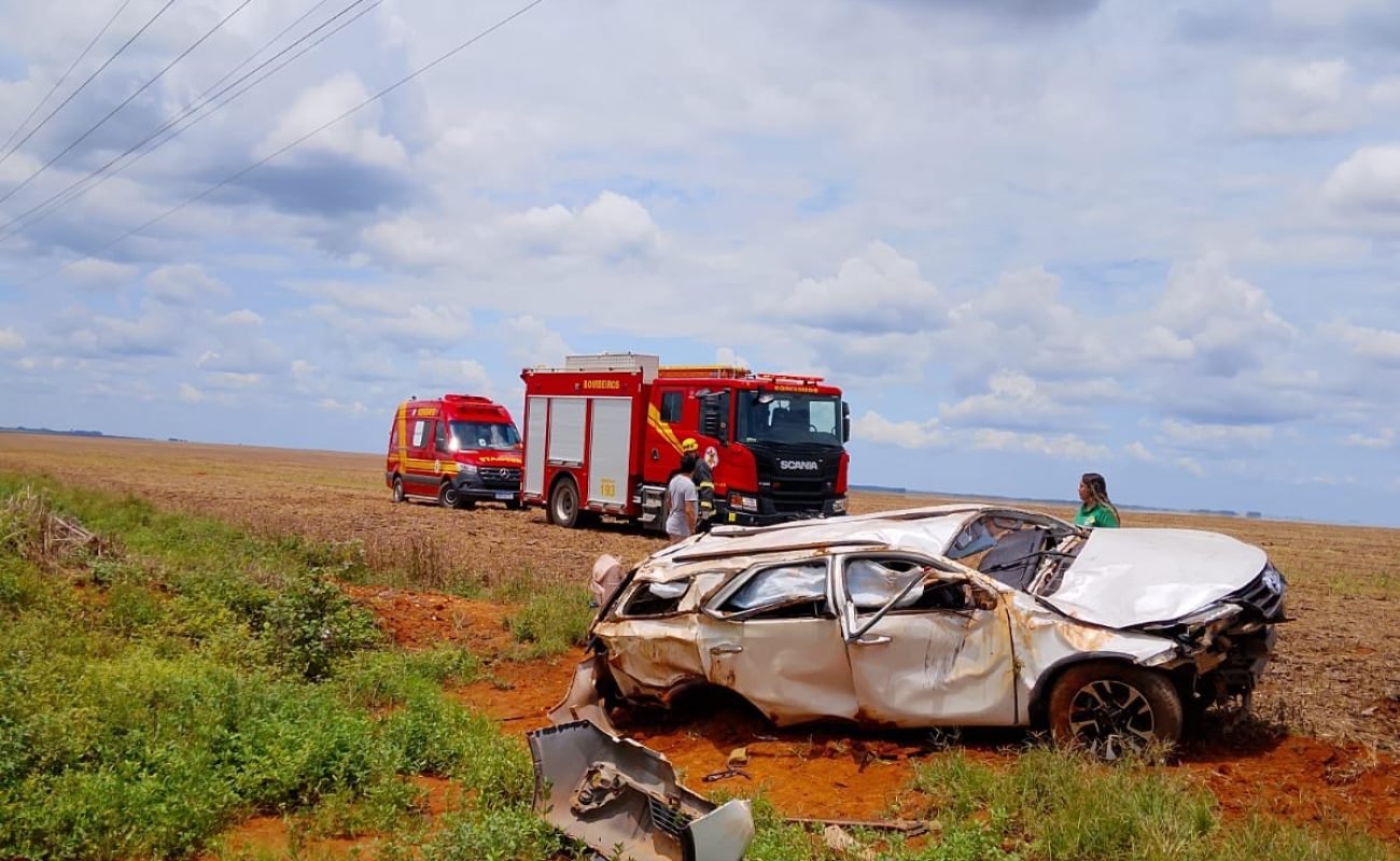 Carro-capota-na-449-Portal-JVC