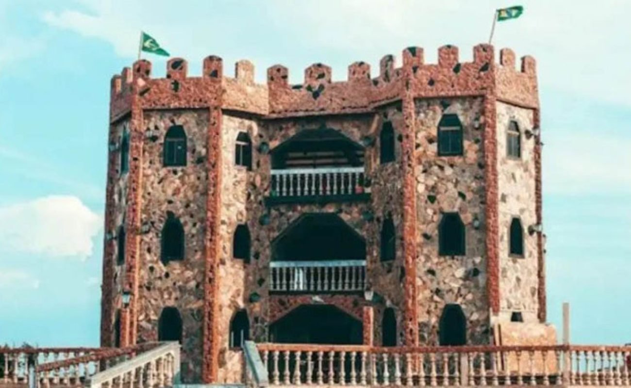 Castelo-da-Cacha-Furada-Portal-JVC