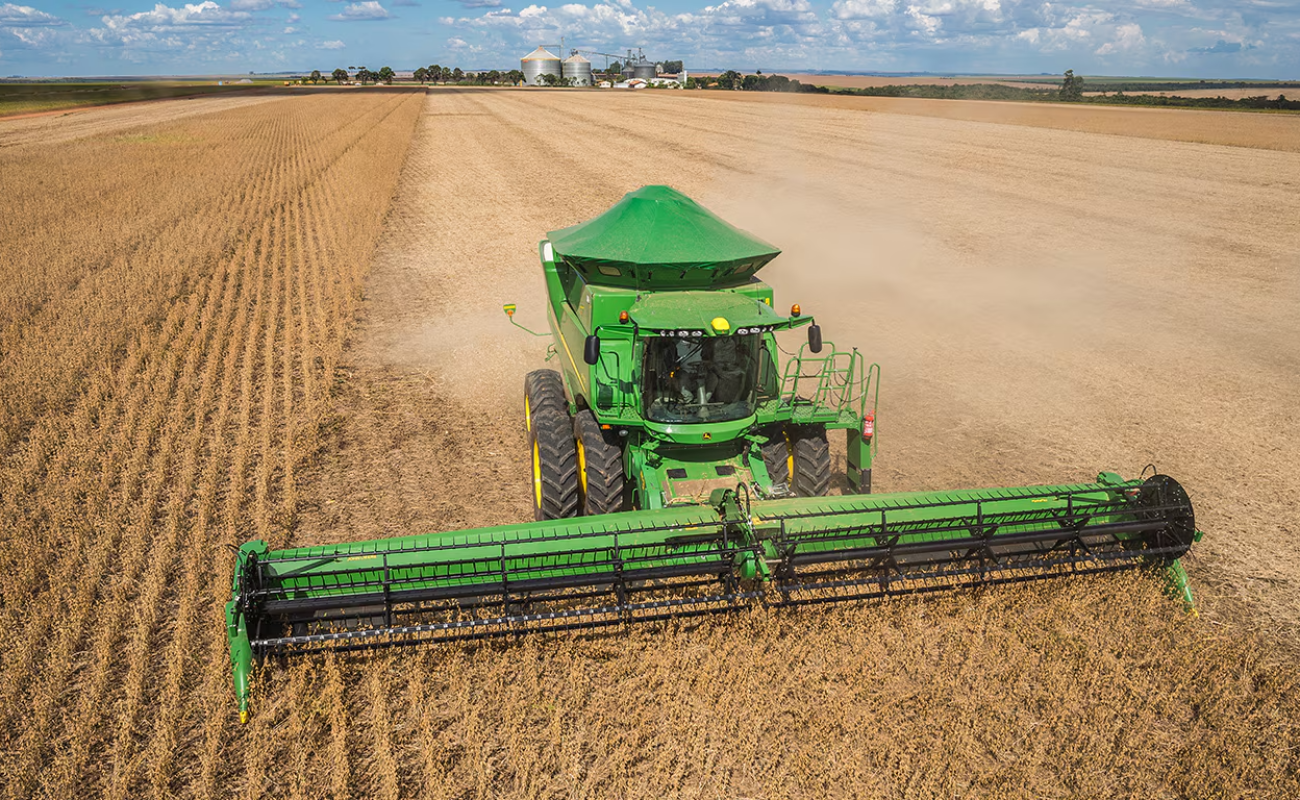 Colheitadeira-de-soja-John-Deere-Portal-JVC