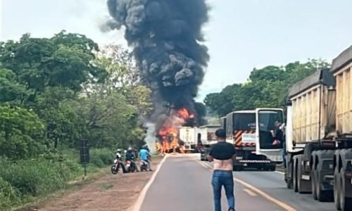 Colisao-e-incendio-entre-dois-veiculos-Br-163-Portal-JVC