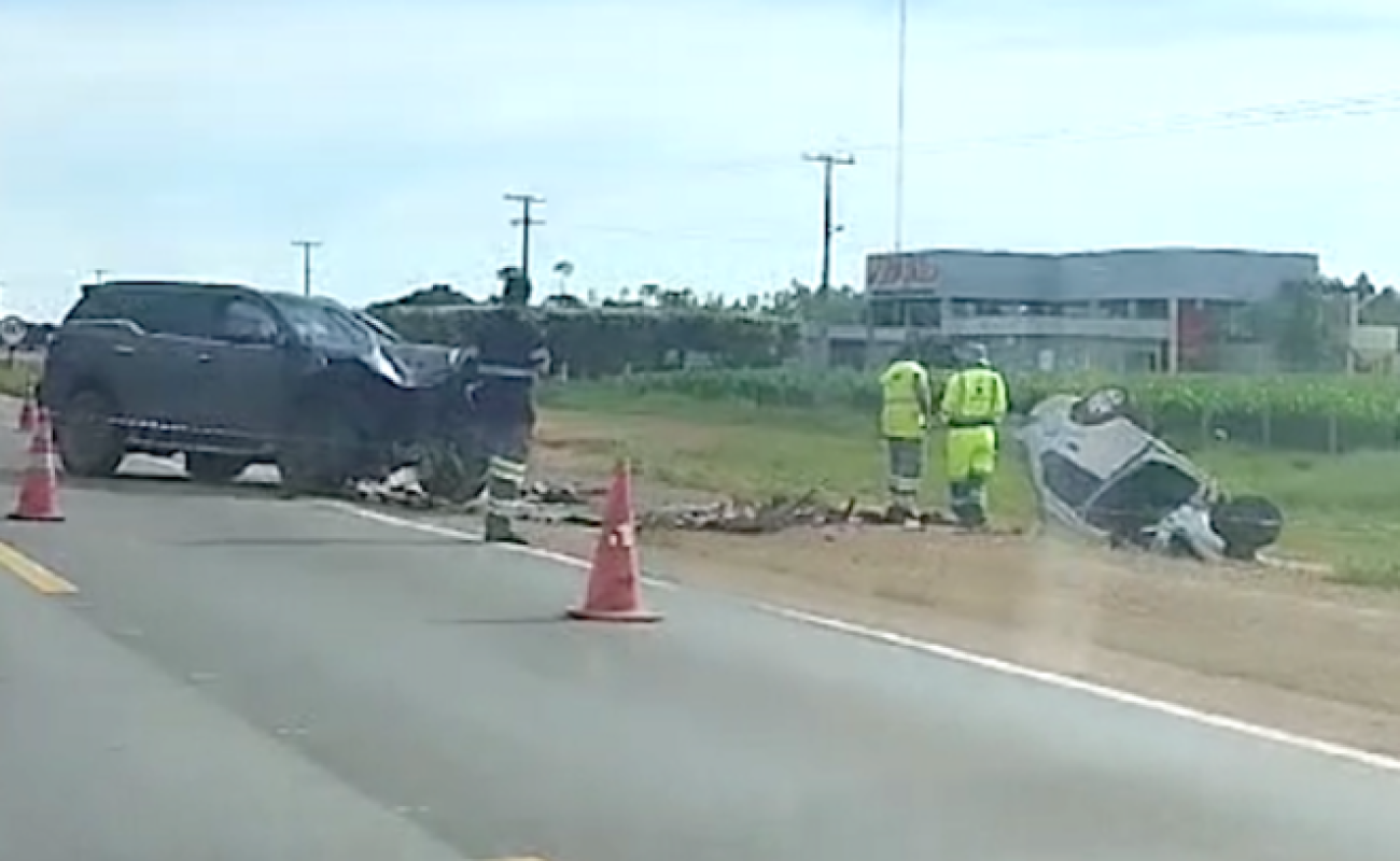 Colisao-grave-entre-dois-veiculos-na-BR-163-entre-Lucas-do-Rio-Verde-e-Nova-Mutum-reproducao-696x408-1