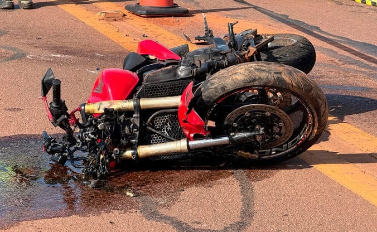 Colisao-moto-e-carro-BR-163-Sinop-um-morto-2-marco-2025-Sinop-Urgente-696x416-1