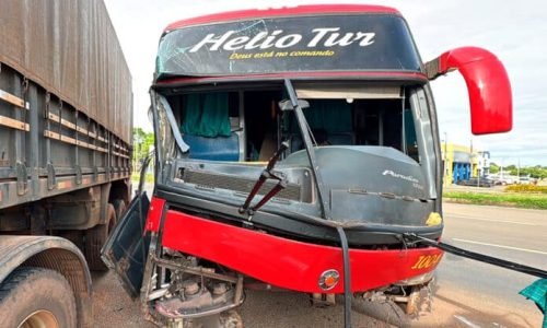 Colisao-onibus-e-carreta-Sorriso-1-janeiuro-2025-SNLucas-Torres-696x451-1