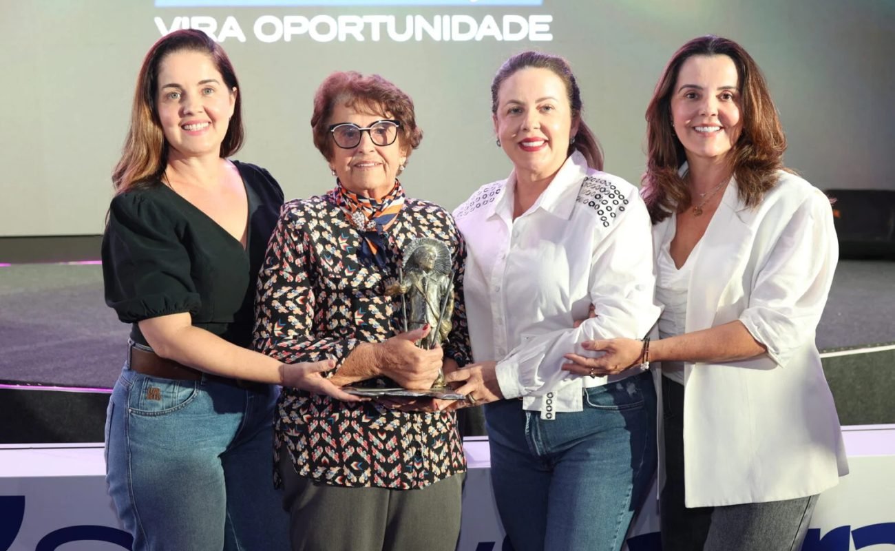 Dona-Beloni-Portal-JVC