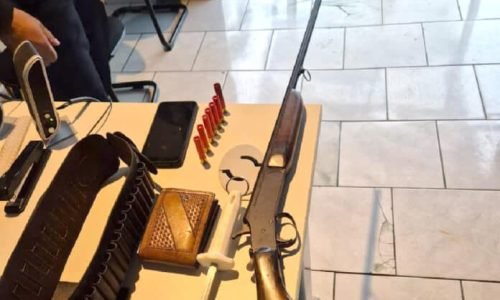 Espingarda-em-Nova-Canaa-Portal-JVC