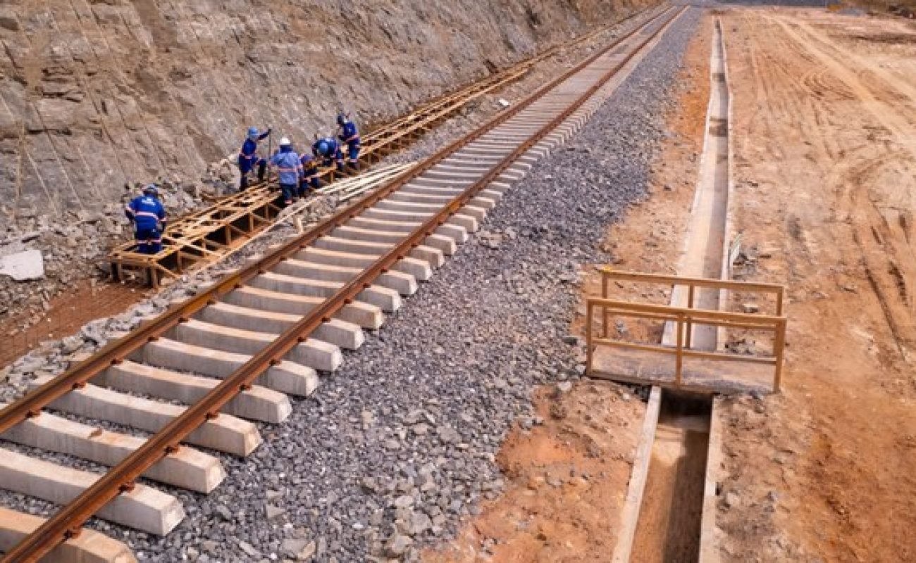 Ferrovia-Estadual-da-Fico-Portal-JVC