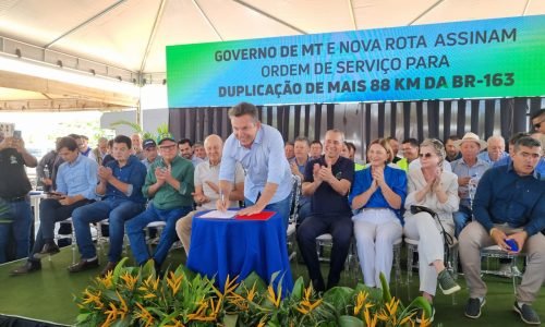 Governador-Mauro-Mendes-assina-ordem-duplicacao-em-Lucas-do-Rio-Verde-JVC