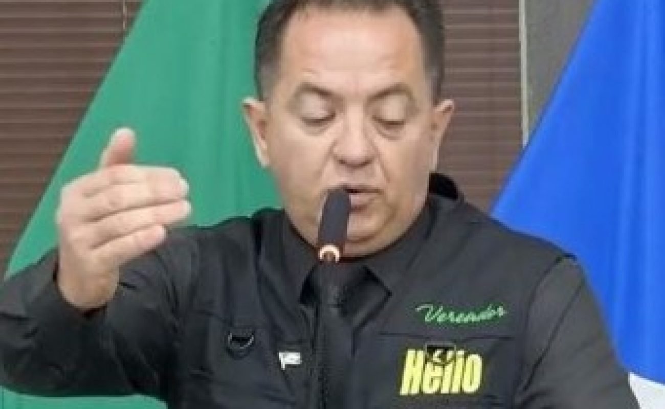Helio-Kaminski-Colete-Portal-JVC