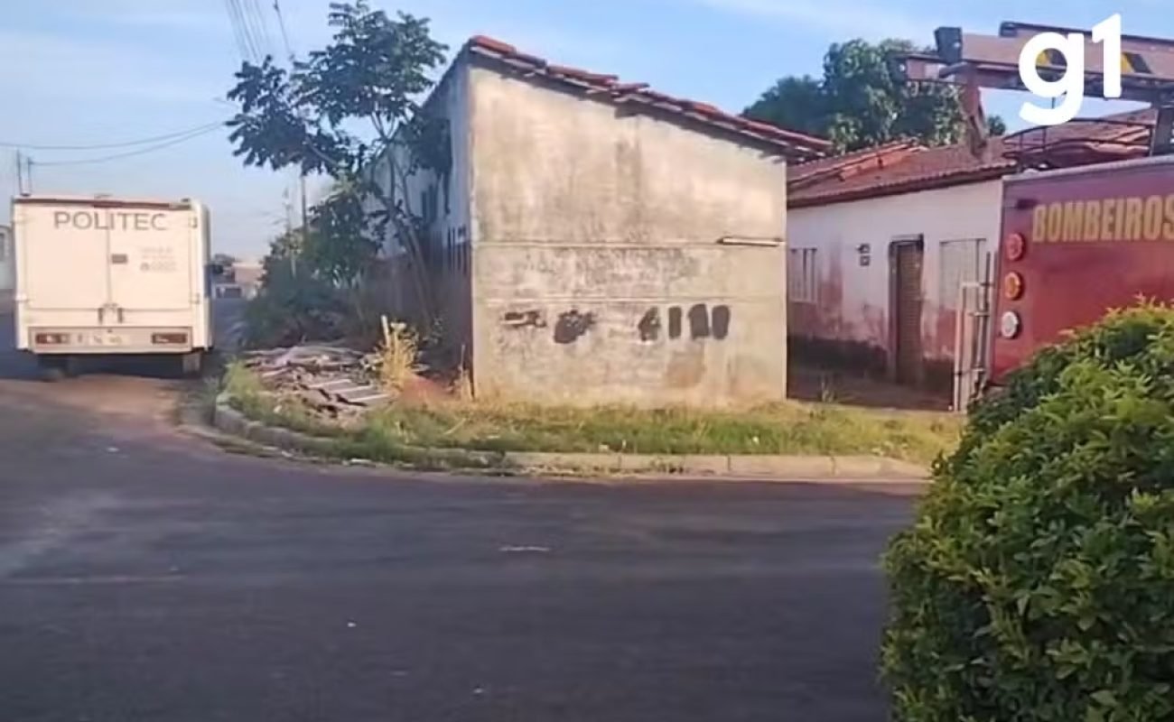 Idoso-encontrado-morto-em-poco-Portal-JVC