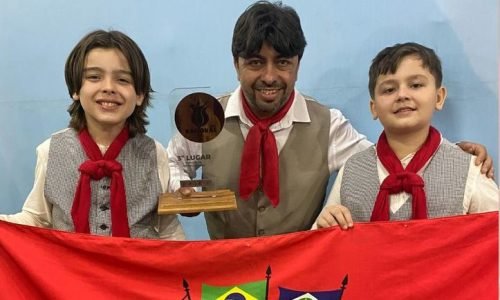 Joel-Biro-e-Filhos-conjunto-musical-ok-Portal-JVC