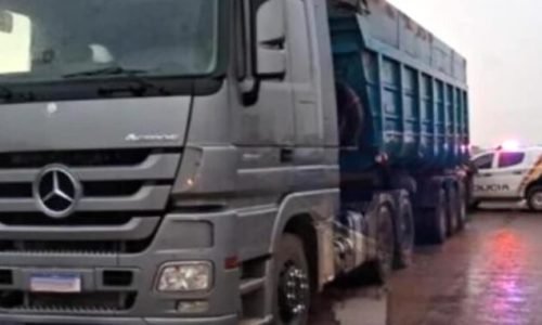Moto-colisao-traseira-carreta-obti-oPorto-dos-Gauchos-fevereiro-2025-divulgacao-e1739558853805-696x381-1