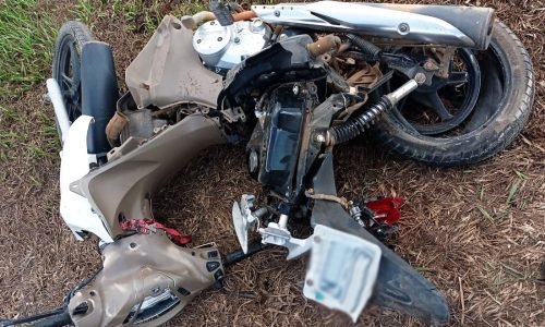 Motocicleta-destruida-e-mae-e-filho-morre-Portal-JVC