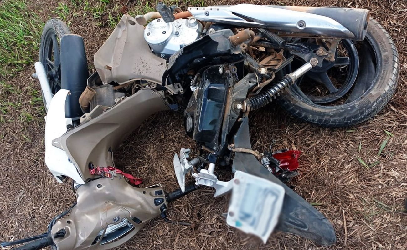 Motocicleta-destruida-e-mae-e-filho-morre-Portal-JVC