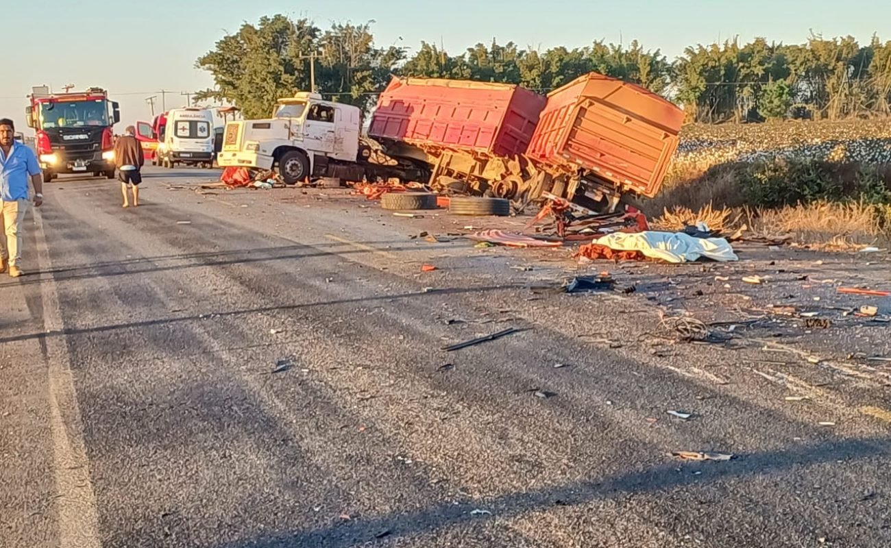 Motorista-morre-apos-colisao-entre-duas-carretas-na-MT-338-Portal-JVC