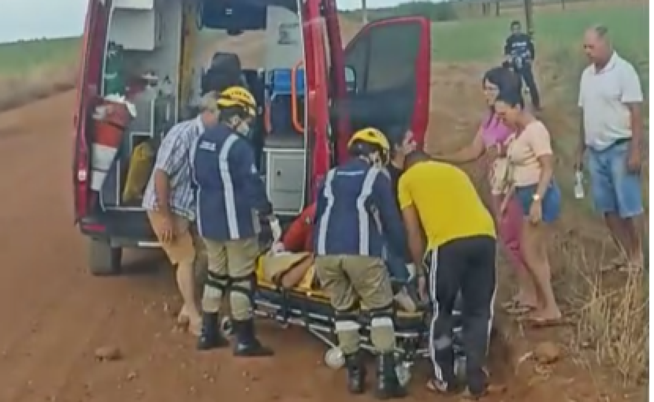 Motorista-socorrido-na-linha-20-ok-Portal-JVC