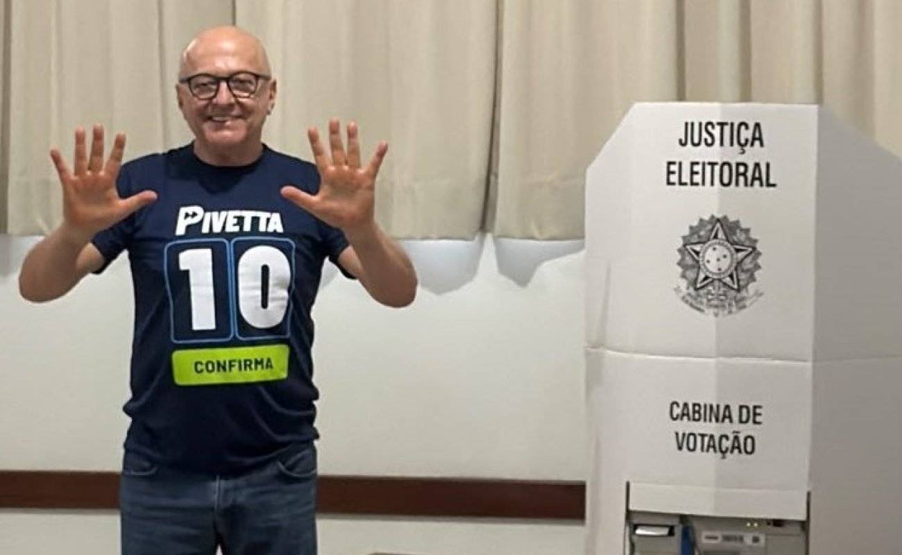 PIVETTA-VOTANDO-NAS-ELEICOES-DE-2026-ok-Portal-JVC
