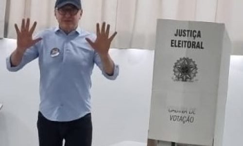 Pivetta-votando-capa-I-Portal-JVC