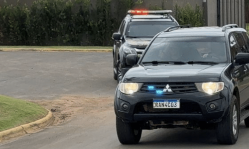 Policia-Federal-na-casa-do-prefeito-de-Srriso-Portal-JVC