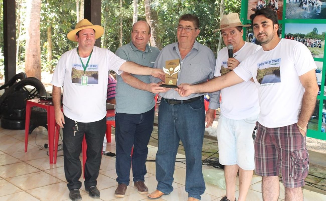 Trofeu-o-preservador-entrege-pela-Ali-a-Werner-Kotraade-Poral-JVC