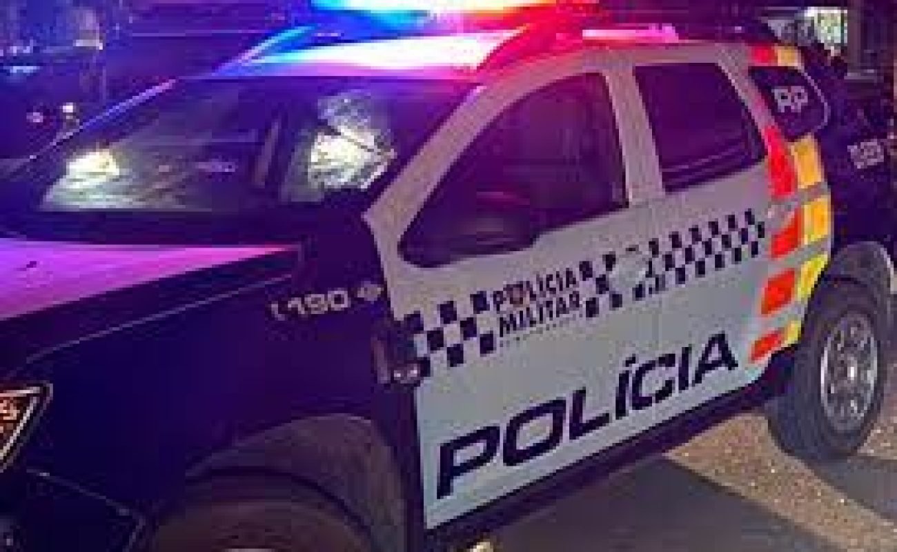 Viatura-da-PM-de-Lucas-do-Rio-Verde-JVC-1