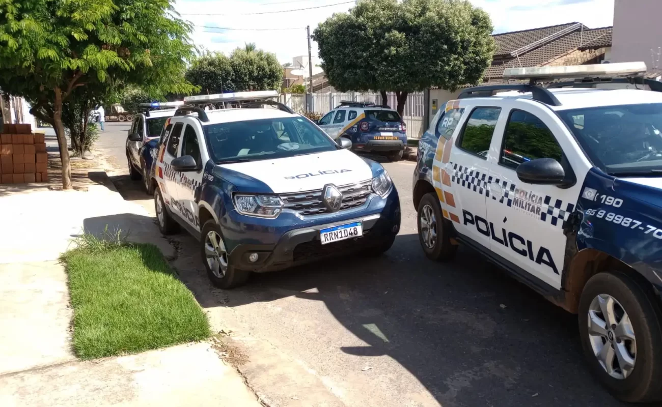 Viaturas-PM-de-dia-em-Lucas-do-Rio-Verde-JVC