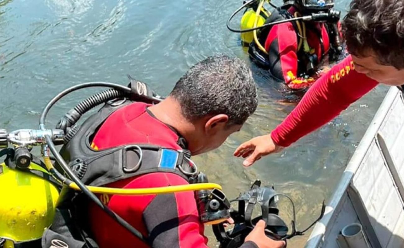 ac7cb954ad8c9e4cc931001a7675f970