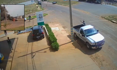 b078fb3a6731de15e39c0f3bc3dc0c8d-1