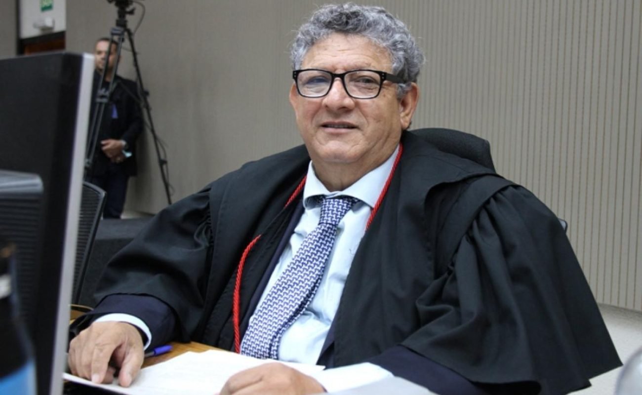 b21ce7c8ef357d510642ffd2d1b5519b