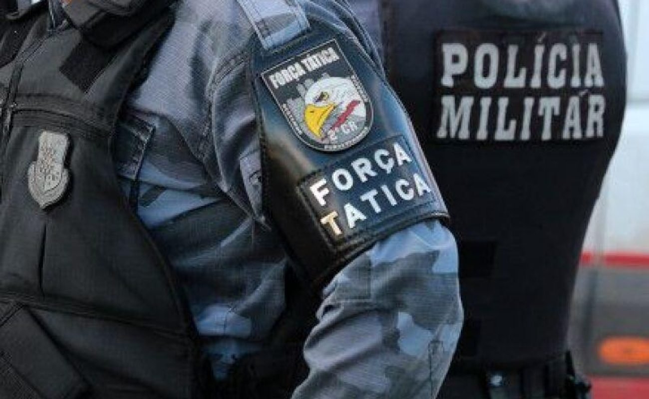 b502dc21bb220c051aaead4b11740b33