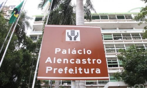 b815d6bac93dc3e43e6ea9be2c64c235