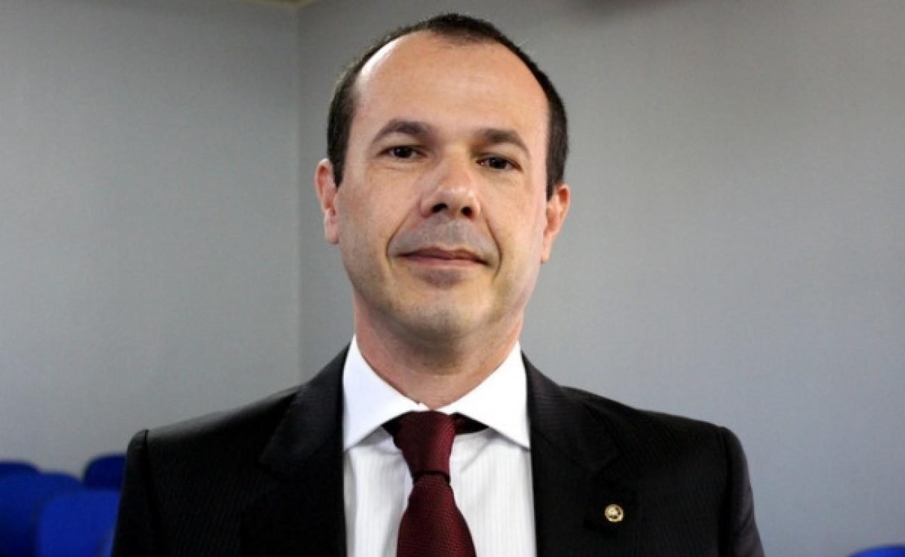 c50f7593d1a7e5b6370868d52a15d57e