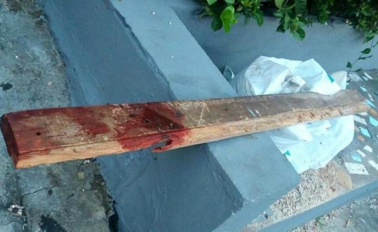 mulher-e-socorrida-em-estado-grave-apos-ser-atacada-com-paulada-na-cabeca-pelo-ex-3cc07