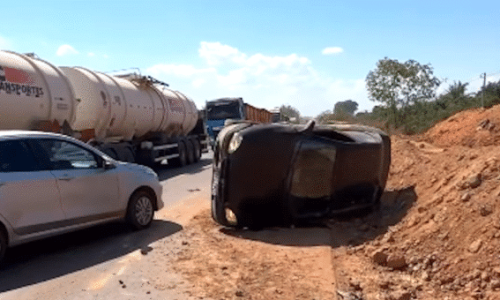 tombamento-de-veiculo-na-BR-163-km-840-em-Sinop-Fernando-Itamir-696x340-1